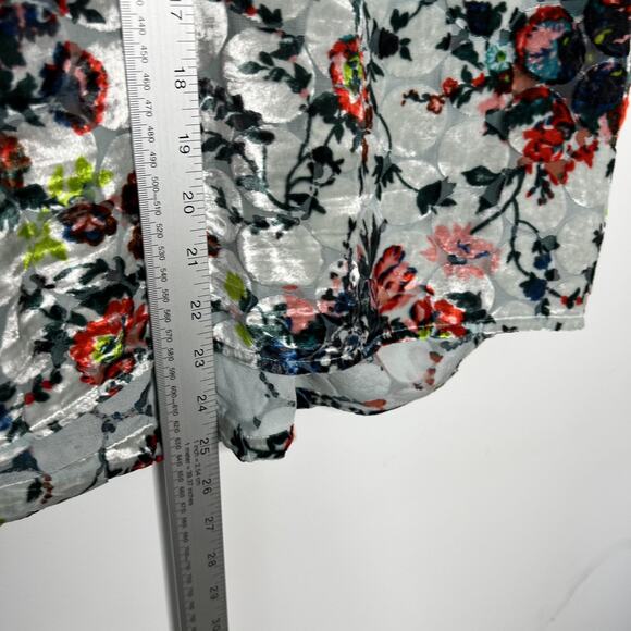 Maeve Anthropologie Shirt Womens Large Gray Floral Silk Velvet Burnout Wrap - Picture 10 of 11